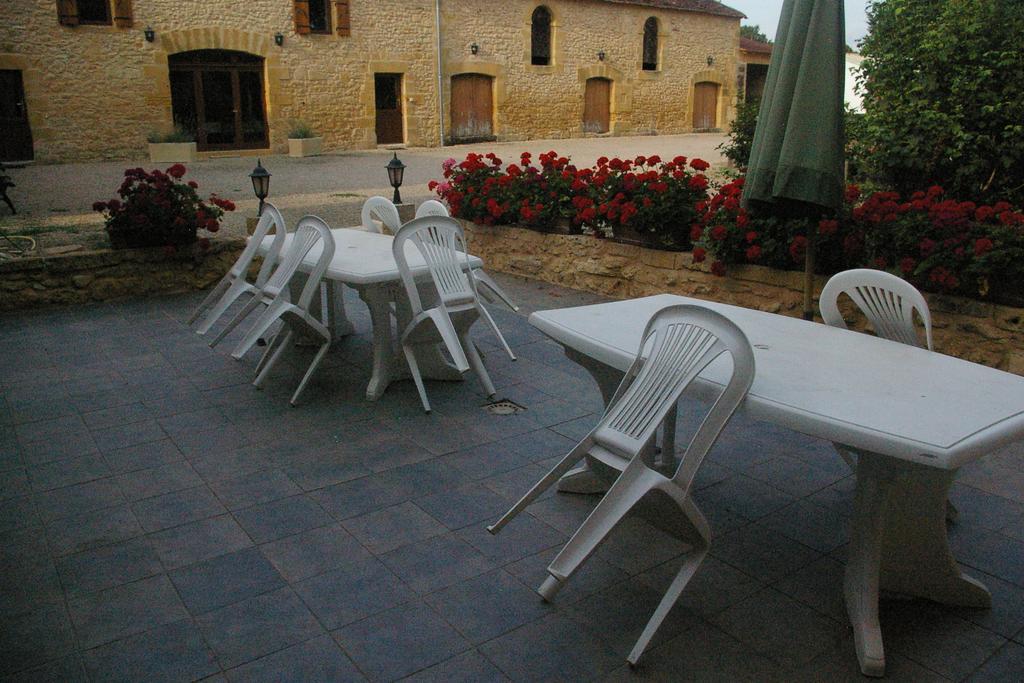 Chambres D'Hotes Du Maine Lalinde Exterior foto
